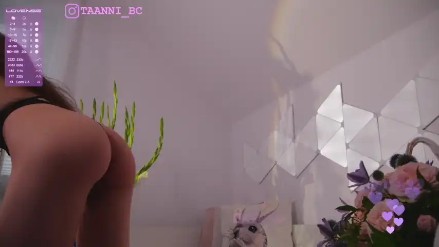Taanni – Bongacams Video Stream Recording – 2025-03-31 17:00:18