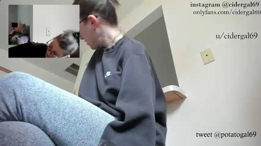 Cidergal69 – Chaturbate Video Stream Recording – 2026-01-28 10:40:41