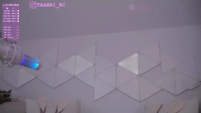 Taanni – Bongacams Video Stream Recording – 2025-10-12 09:59:31